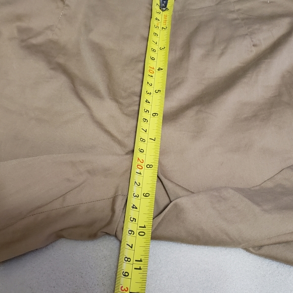 Burberry London Capris - Picture 9 of 10